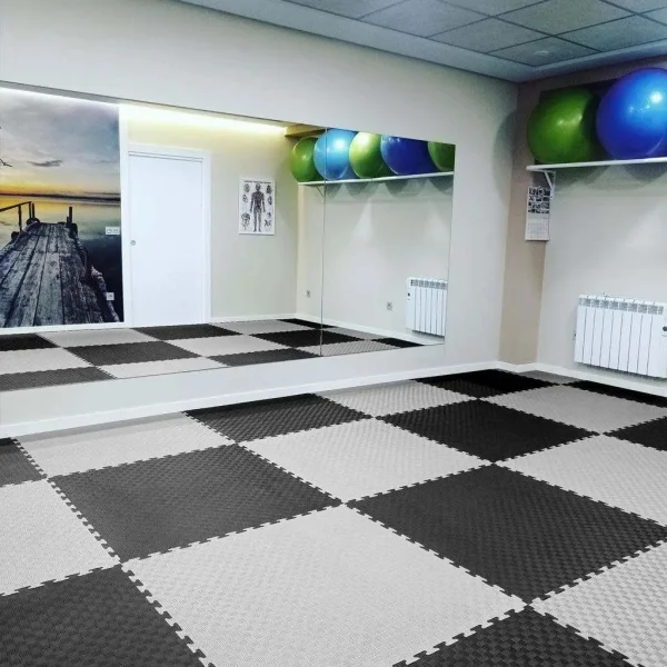 Piso Goma Eva Gym 1m2 Encastrable 20mm Con Borde Antigolpes Negro/gris