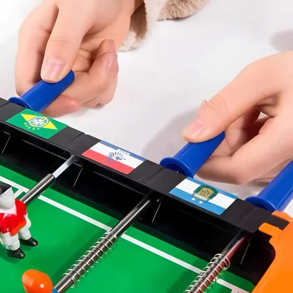 Metegol Infantil De Mesa Con 2 Pelotas