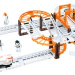 Pista De Autos Espacial Cohete Muñecos Astronauta Carreras