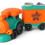 Tren Con Figuras Encastrables Juguete Eco Bioplastico Color Turquesa Personaje Tren Ecológico